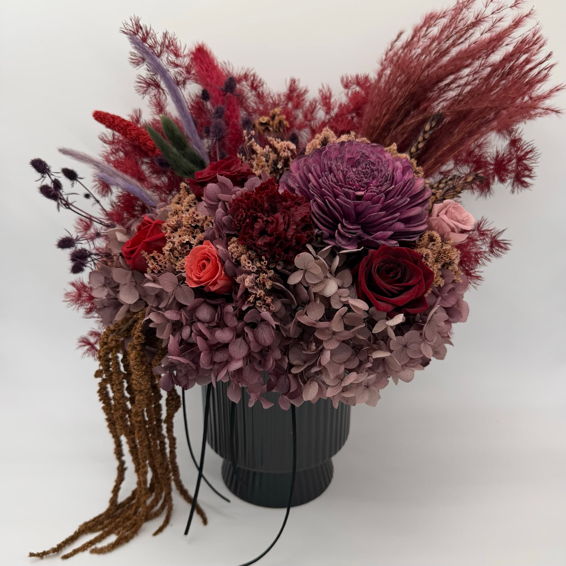 Crimson Noir Classic Petals